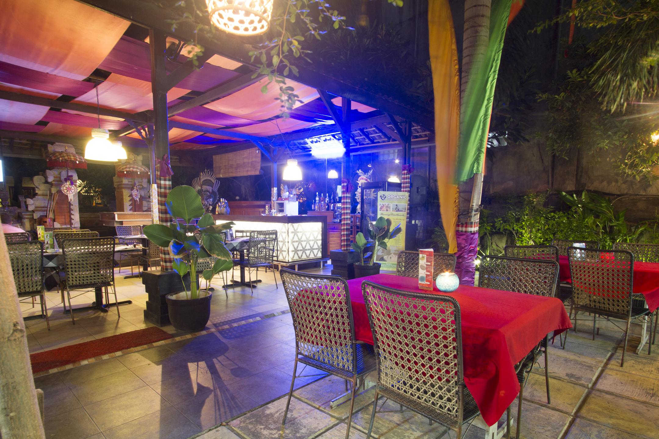 Seminyak Paradiso Hotel Buitenkant foto