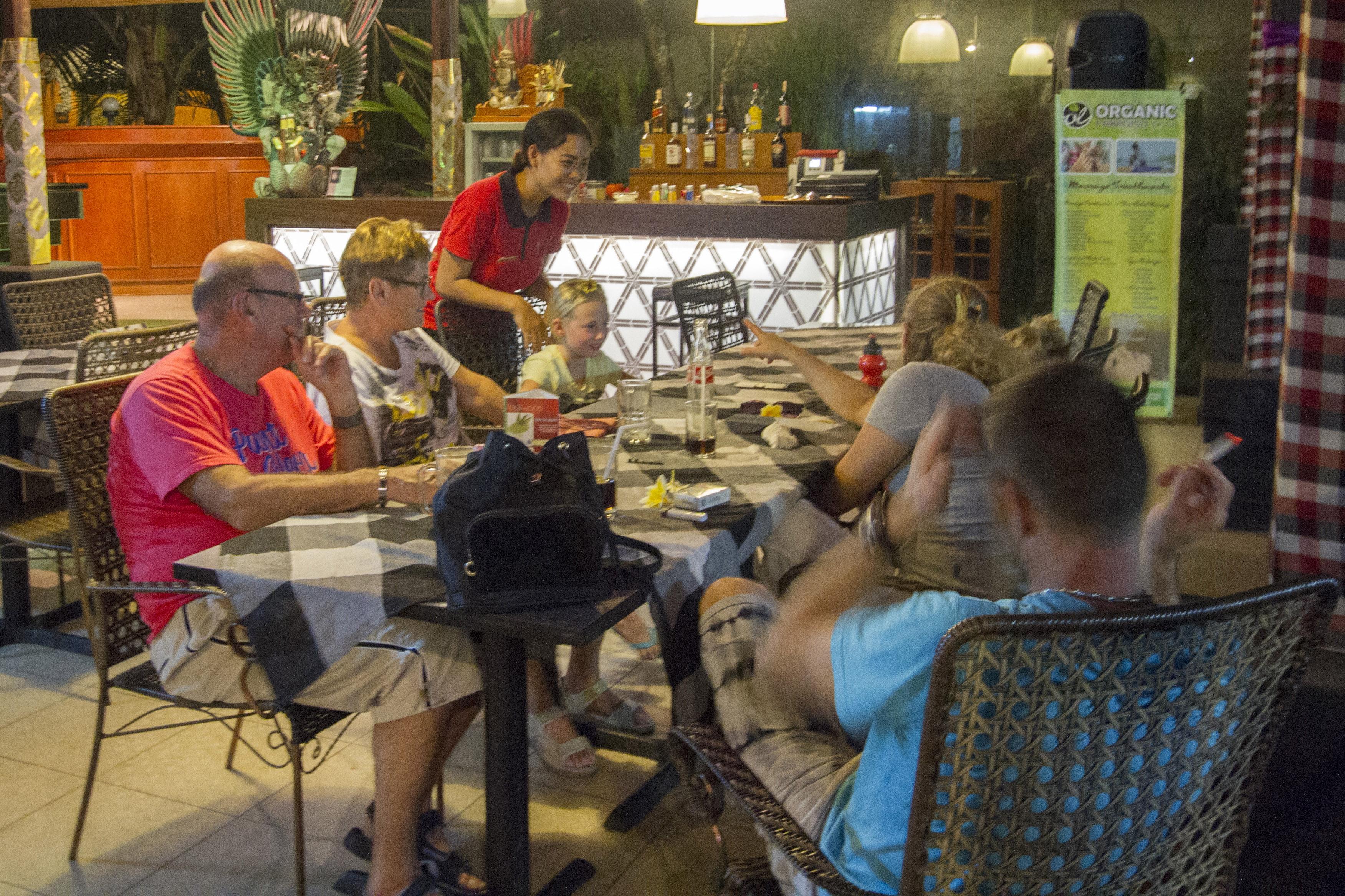 Seminyak Paradiso Hotel Buitenkant foto