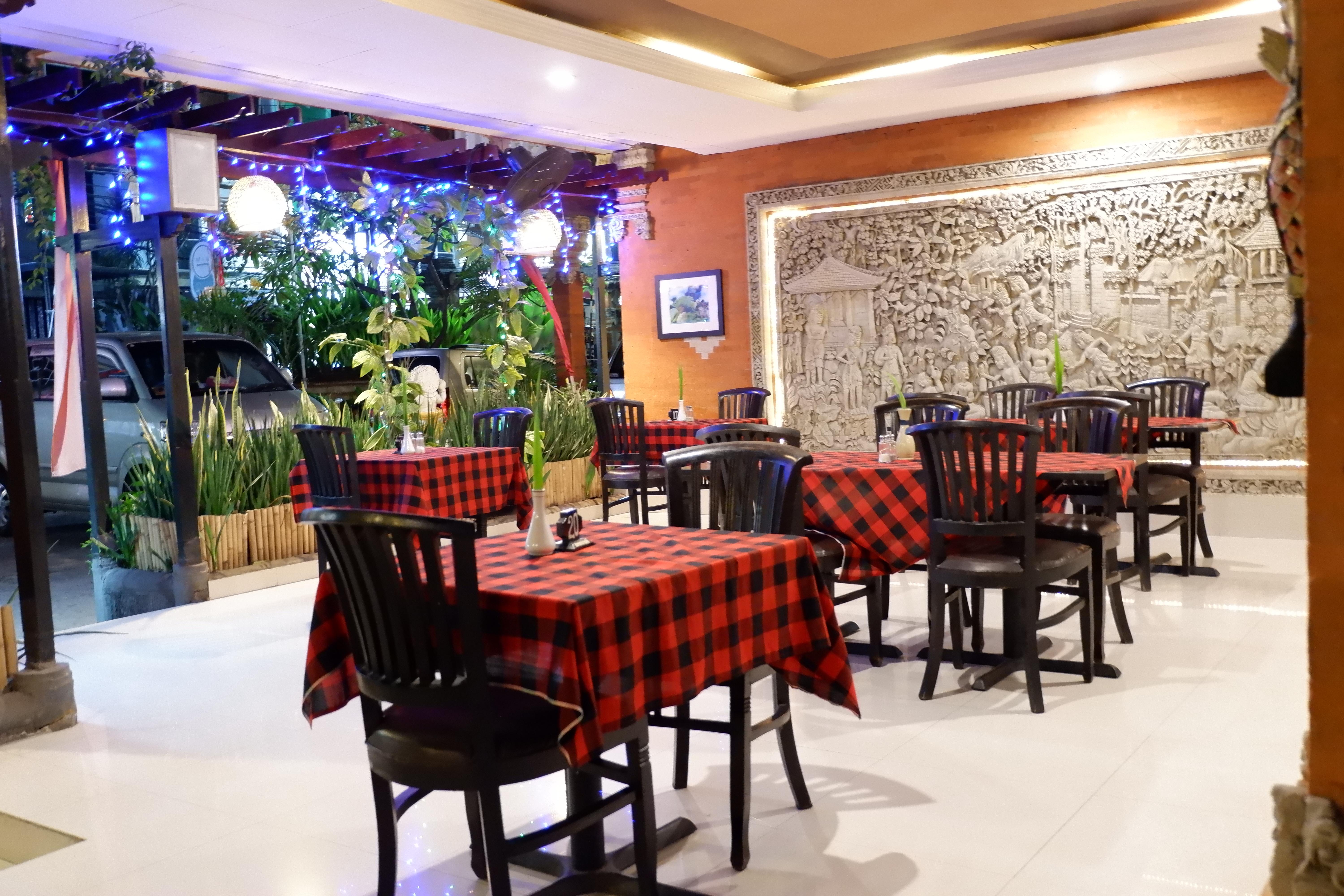 Seminyak Paradiso Hotel Buitenkant foto
