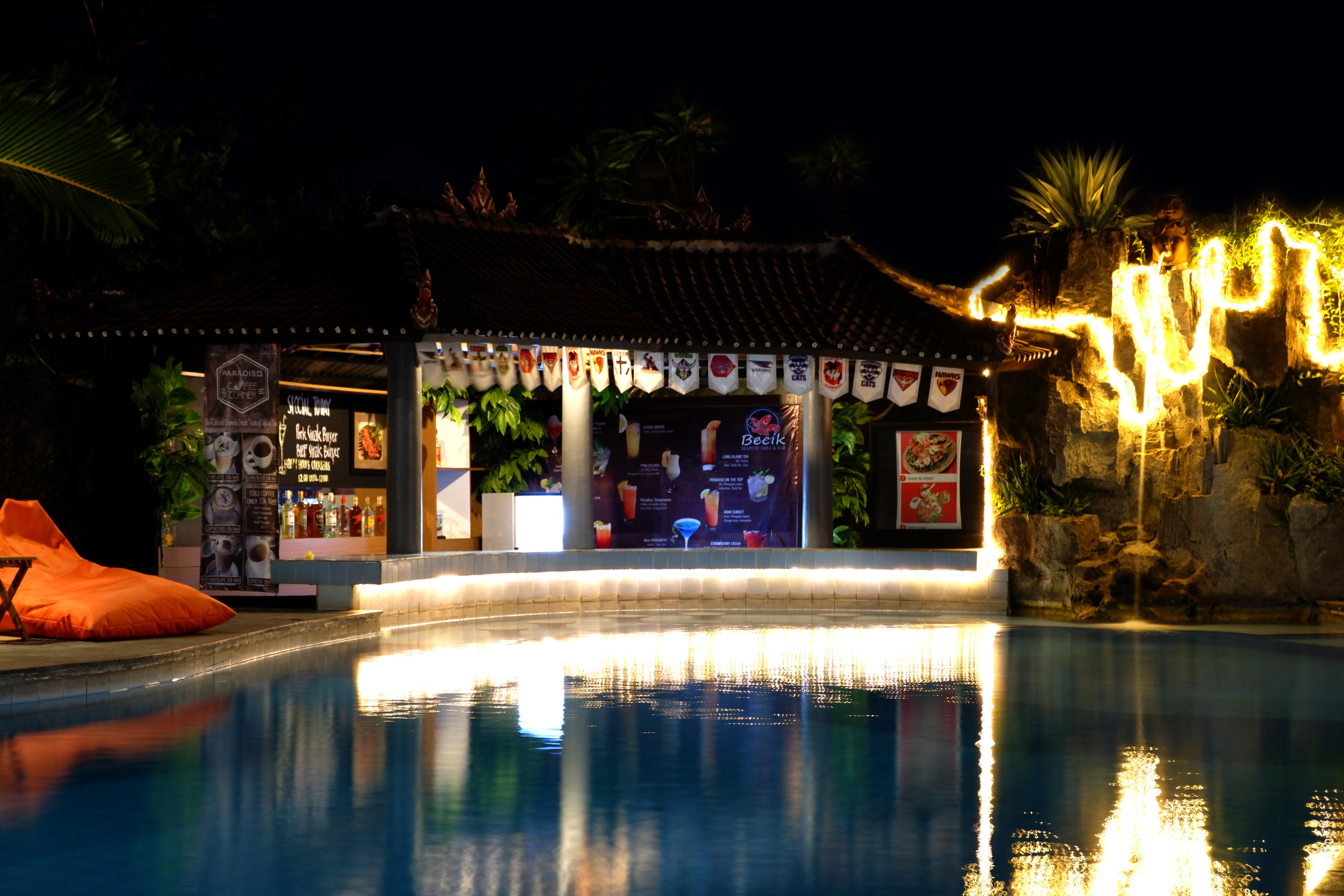Seminyak Paradiso Hotel Buitenkant foto