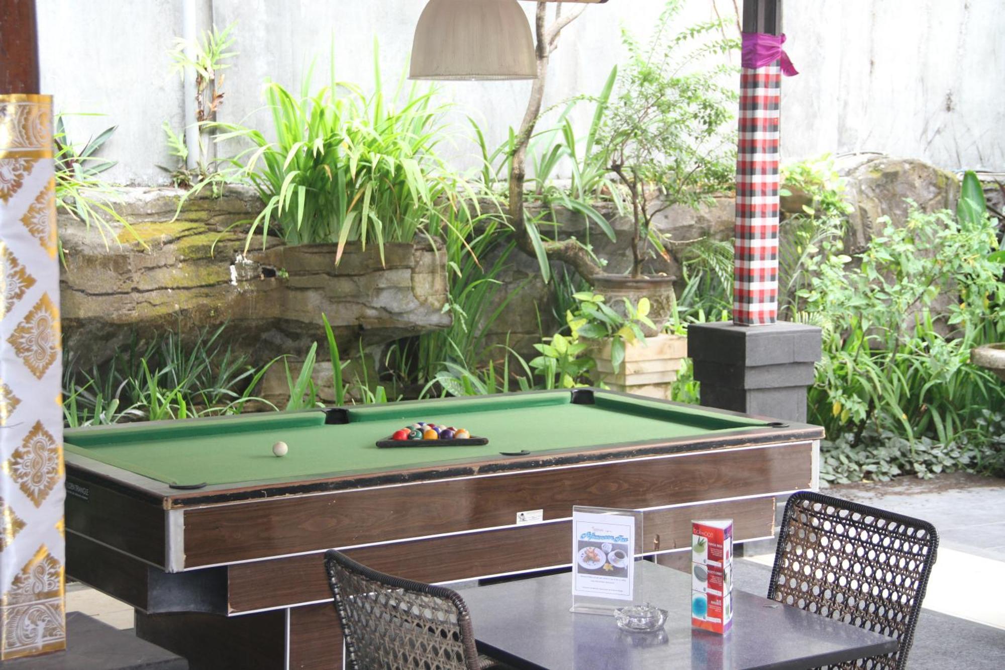 Seminyak Paradiso Hotel Buitenkant foto