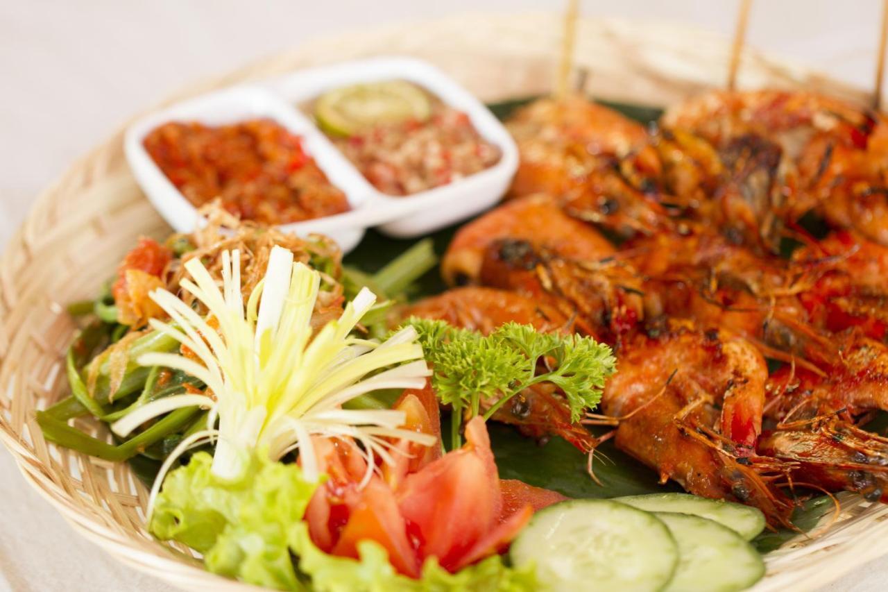 Seminyak Paradiso Hotel Buitenkant foto